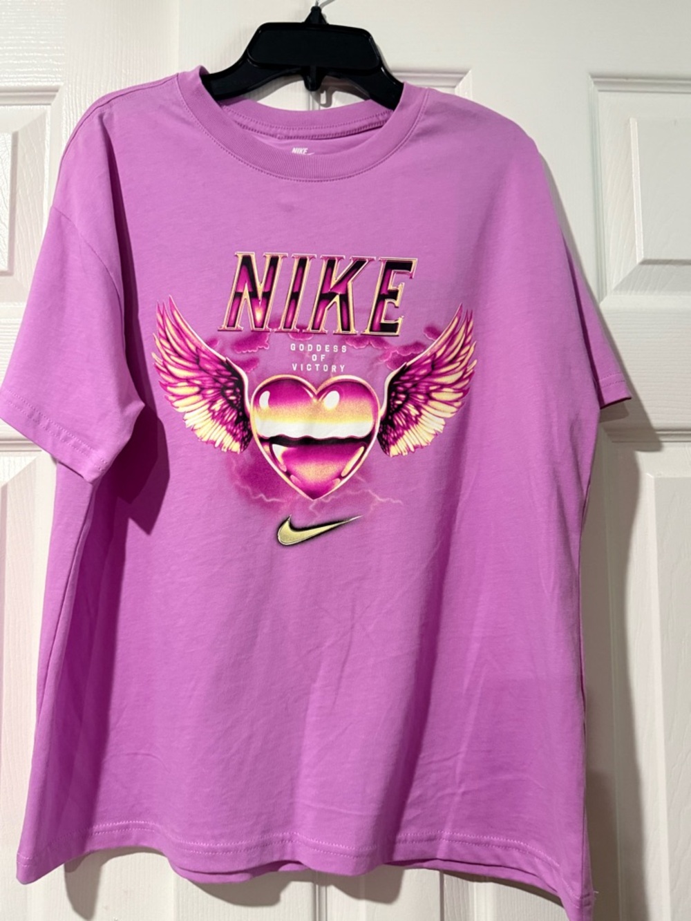 Nike Girls' Purple-Pink Winged Heart Graphic Tee